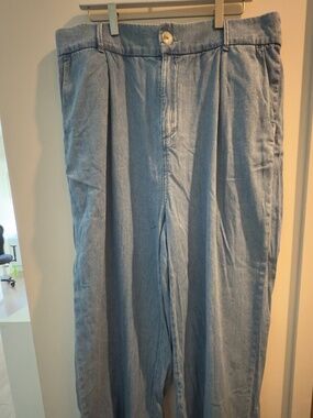 Torrid High-Rise Wide Leg Denim Trouser (18T)